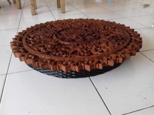 Kap lampu ukiran furniture bali